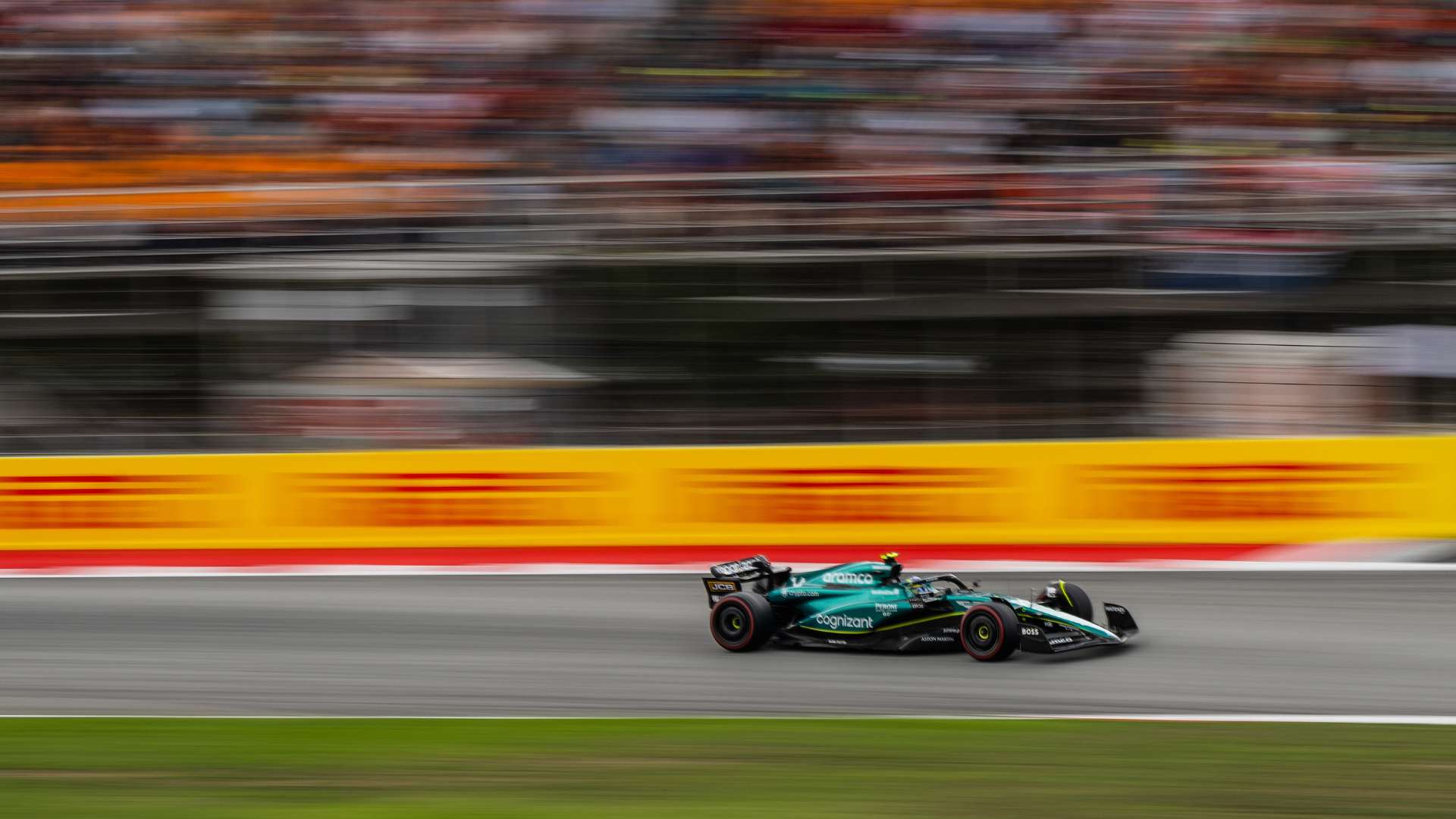 赛场上的激 赛场上的激